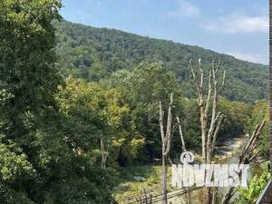 Дом 235м², 2-этажный, участок 4 сот.  