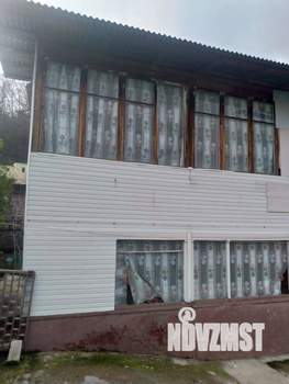 Дом 168м², 2-этажный, участок 4 сот.  