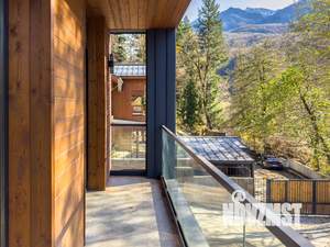 Дом 295м&sup2;, 2-этажный, участок 5 сот.  