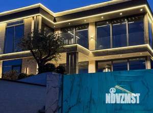 Коттедж 340м², 2-этажный, участок 6 сот.  