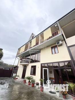 Коттедж 258м², 3-этажный, участок 8 сот.  