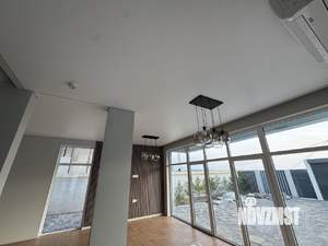 Дом 220м², 3-этажный, участок 4 сот.  