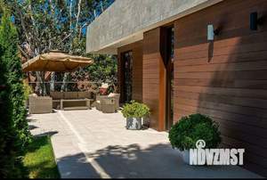 Дом 300м&sup2;, 2-этажный, участок 8 сот.  