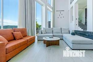 Коттедж 360м², 2-этажный, участок 8 сот.  