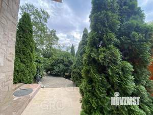 Дом 750м², 3-этажный, участок 40 сот.  