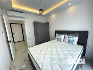 Дом 210м², 2-этажный, участок 6 сот.  