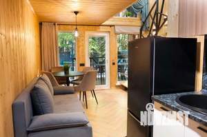 Дом 60м², 2-этажный, участок 3 сот.  