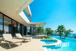 Коттедж 410м², 2-этажный, участок 8 сот.  