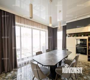 Дом 250м², 2-этажный, участок 7 сот.  