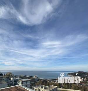 Коттедж 350м², 2-этажный, участок 8 сот.  