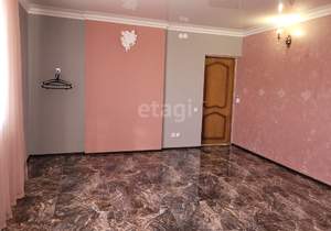 Дом 700м², 3-этажный, участок 12 сот.  