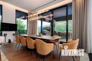 Коттедж 490м², 3-этажный, участок 11 сот.  