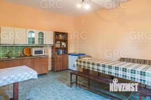 Дом 530м², 3-этажный, участок 8 сот.  