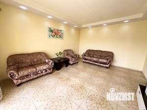 Дом 230м², 3-этажный, участок 7 сот.  