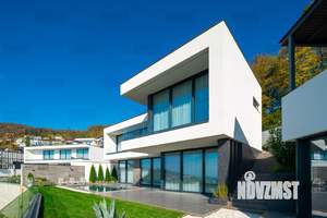 Дом 350м², 2-этажный, участок 12 сот.  