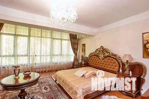 Таунхаус 260м², 4-этажный, участок 2 сот.  