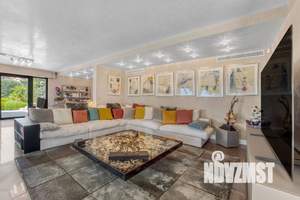 Дом 540м², 2-этажный, участок 17 сот.  