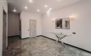 Дом 450м², 3-этажный, участок 3 сот.  