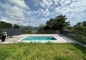 Дом 290м², 2-этажный, участок 6 сот.  