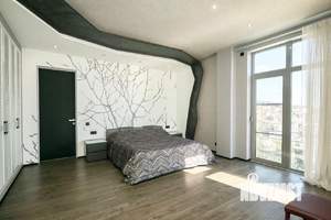 Дом 600м², 2-этажный, участок 7 сот.  