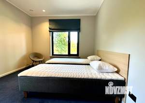 Дом 240м², 2-этажный, участок 6 сот.  