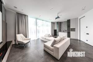 Дом 545м&sup2;, 3-этажный, участок 9 сот.  