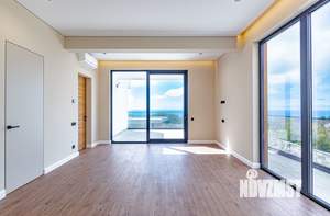 Дом 350м², 2-этажный, участок 7 сот.  