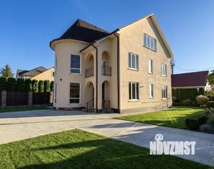 Дом 321м&sup2;, 3-этажный, участок 5 сот.  