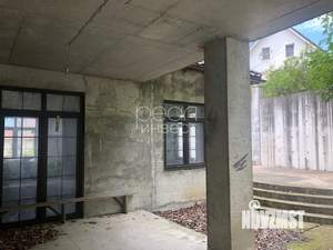 Коттедж 607м², 4-этажный, участок 10 сот.  