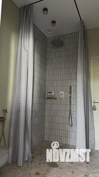 Дом 180м&sup2;, 2-этажный, участок 4 сот.  