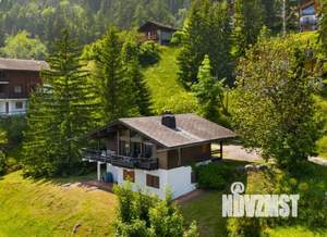 Дом 180м², 2-этажный, участок 7 сот.  