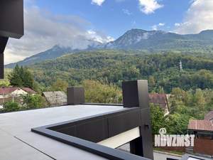 Дом 520м², 3-этажный, участок 6 сот.  