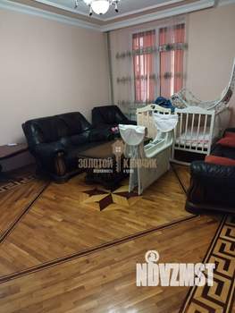 Дом 500м², 3-этажный, участок 8 сот.  