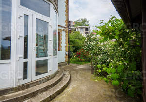 Дом 240м², 2-этажный, участок 10 сот.  