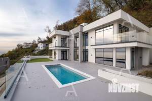 Дом 960м², 3-этажный, участок 12 сот.  