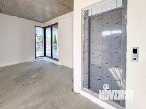 Дом 320м², 2-этажный, участок 6 сот.  