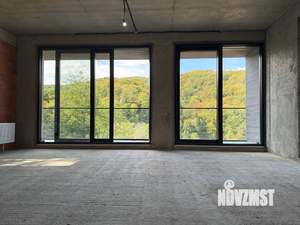 Дом 299м², 2-этажный, участок 6 сот.  