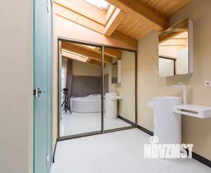 Дом 230м², 2-этажный, участок 7 сот.  