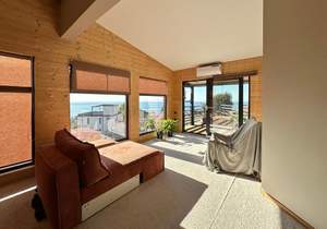 Дом 294м&sup2;, 3-этажный, участок 6 сот.  