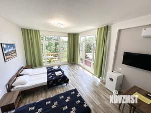 Дом 450м², 3-этажный, участок 7 сот.  