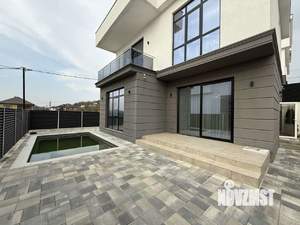 Дом 163м², 3-этажный, участок 3 сот.  