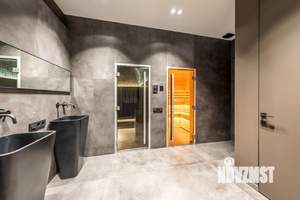 Дом 545м&sup2;, 3-этажный, участок 9 сот.  