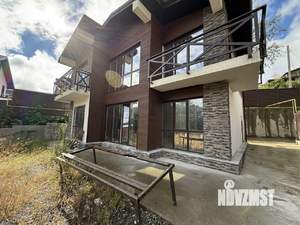 Коттедж 200м², 2-этажный, участок 7 сот.  