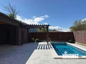 Дом 262м², 3-этажный, участок 5 сот.  