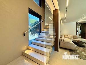 Дом 550м², 3-этажный, участок 10 сот.  