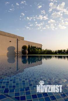 Дом 315м², 2-этажный, участок 8 сот.  