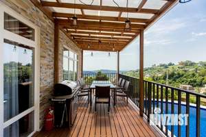 Дом 202м², 3-этажный, участок 10 сот.  