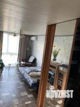 Дом 83м&sup2;, 3-этажный, участок 6 сот.  