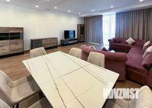 Дом 320м², 2-этажный, участок 5 сот.  