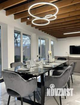 Дом 320м², 2-этажный, участок 9 сот.  